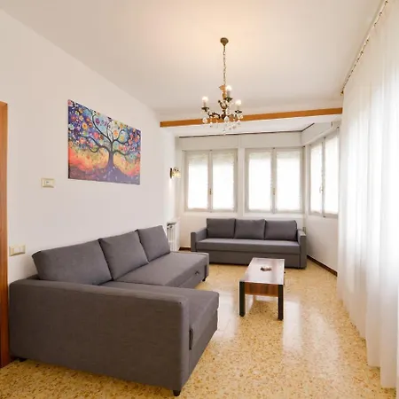 Alp Gruem - 8 Min Walk To Bernina Express Tirano